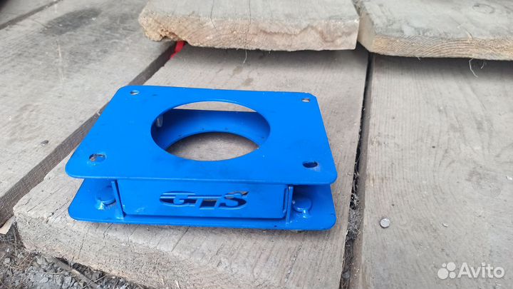 Кронштейн рулевой колонки