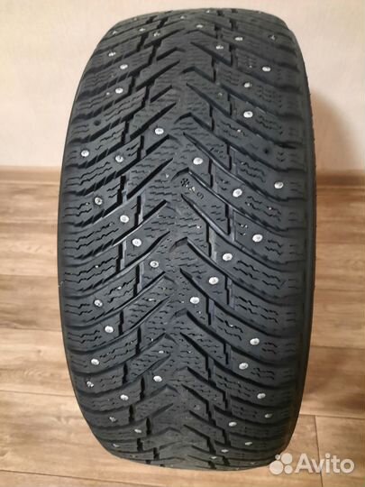 Nokian Tyres Hakkapeliitta 8 215/55 R16