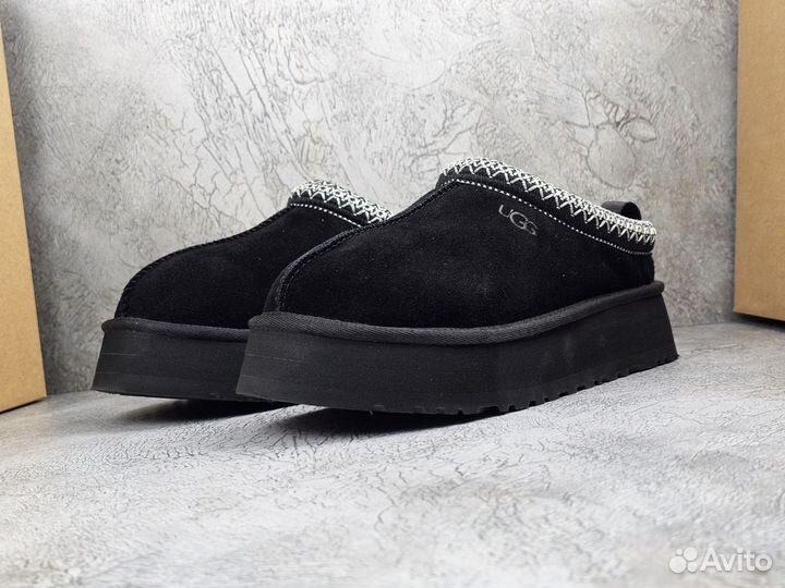 Ugg Tazz Platform black
