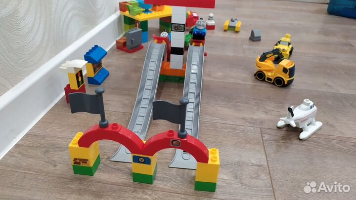 Конструктор mega bloks 106 деталей