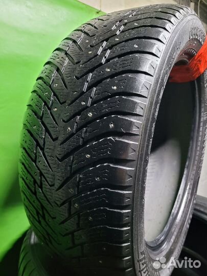 Nokian Tyres Hakkapeliitta 8 SUV 265/50 R20 111T