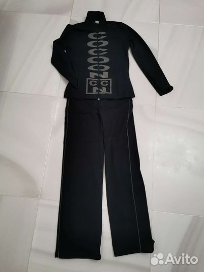 Спортивный костюм женский 42 44