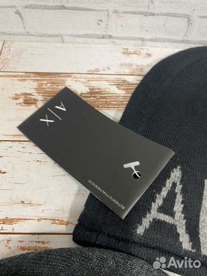 Шапка Armani Exchange