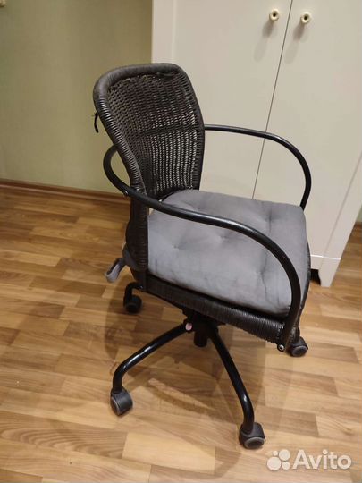 Компьютерный стул кресло IKEA плетеный Грегор