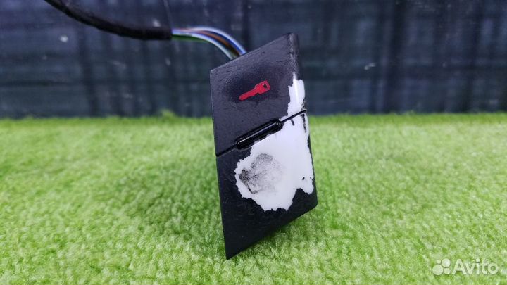 Кнопка центрального замка Audi A6 C5 ASN 2003