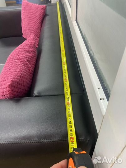 Диван кожаный