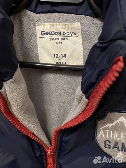 Свитер, жилет