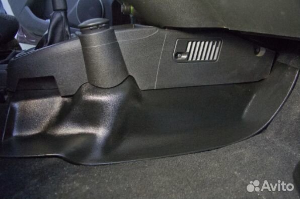 Комплект накладок на ковролин для LADA Granta