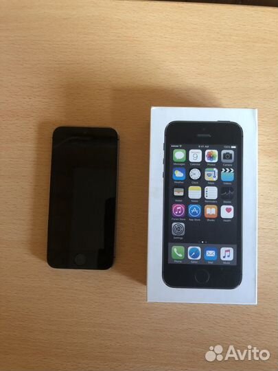Телефон iPhone 5S