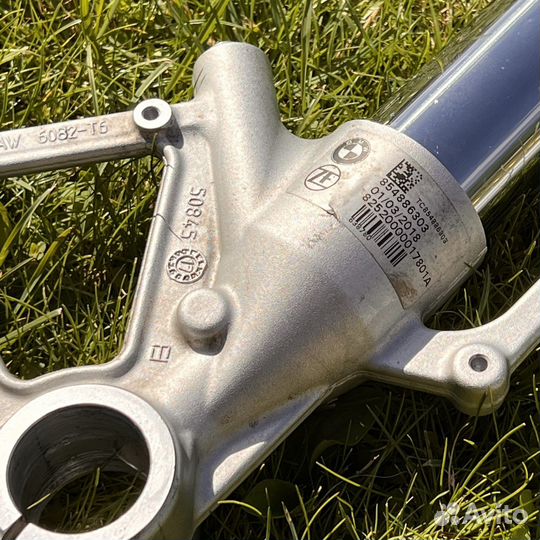 BMW S1000RR вилка электронная, перо новая