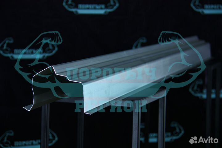 Кузовной порог Opel Astra J