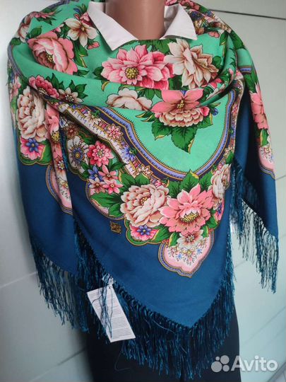 Павловопосадские платки из итальянской шерсти