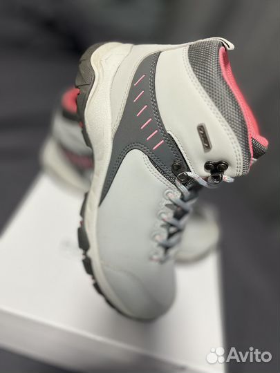 Горнолыжный костюм женский 42 44