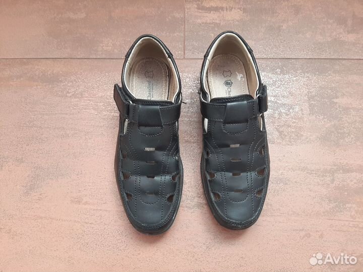 В школу рубашка 134 размер и смен ка 36 размер