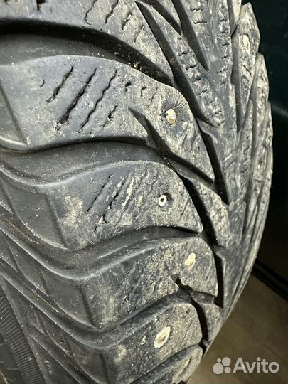 Yokohama SY01 V 215/70 R16