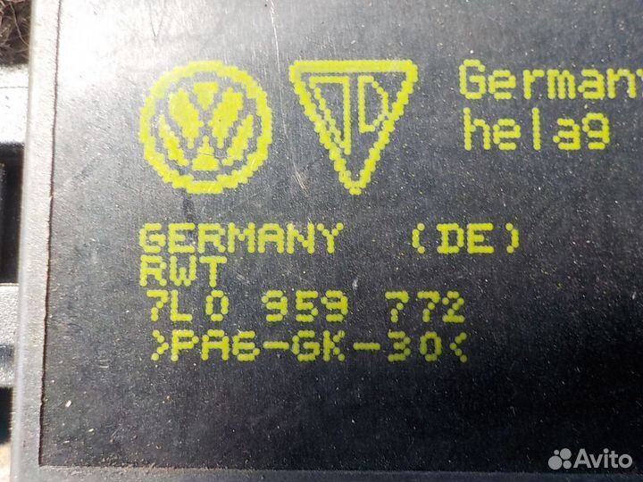 Реле обогрева сидений volkswagen Touareg 2002-2010