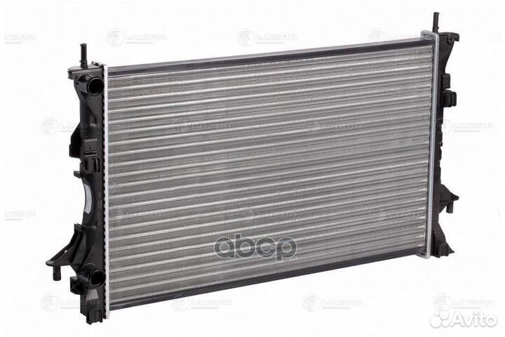 Радиатор renault laguna 1.6-2.0/1.9D 01- шт LRc