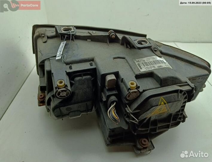 Фара правая Audi A4/S4