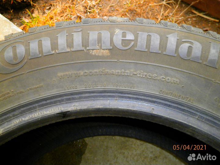 Continental ContiIceContact 215/65 R16