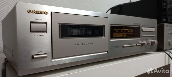 Кассетная дека Onkyo TA-6211