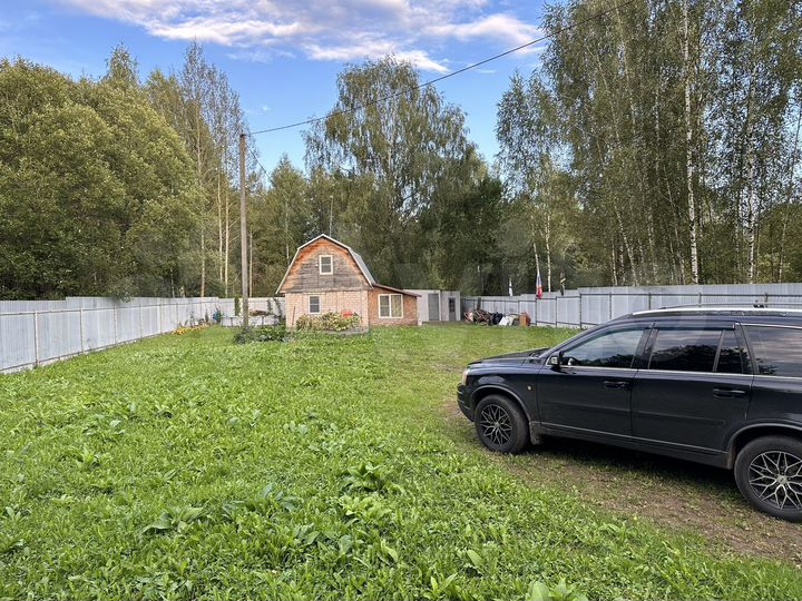 Дача 50 м² на участке 10 сот.