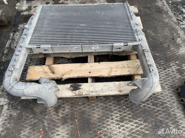 Интеркулер scania 1747660 Скания