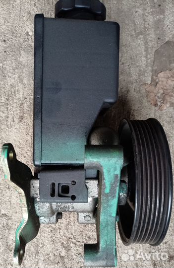 Насос гидроусилителя SsangYong Kyron контрактный