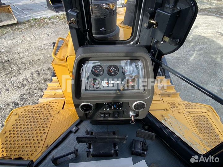 LiuGong CLG B260, 2023