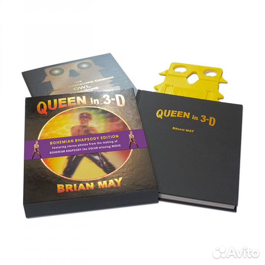 Queen in 3-D Stereoscopic Book Updated Deluxe