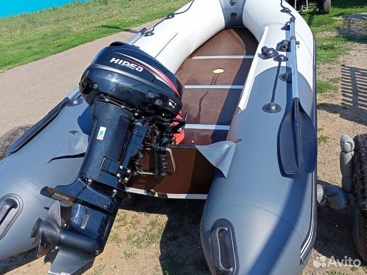 Лодка ривьера 3400