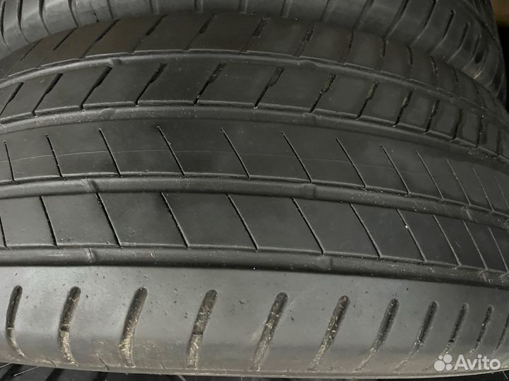 Bridgestone Alenza 001 245/50 R19