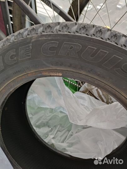 Bridgestone Ice Cruiser 7000 185/65 R15 и 185/65 R15 84