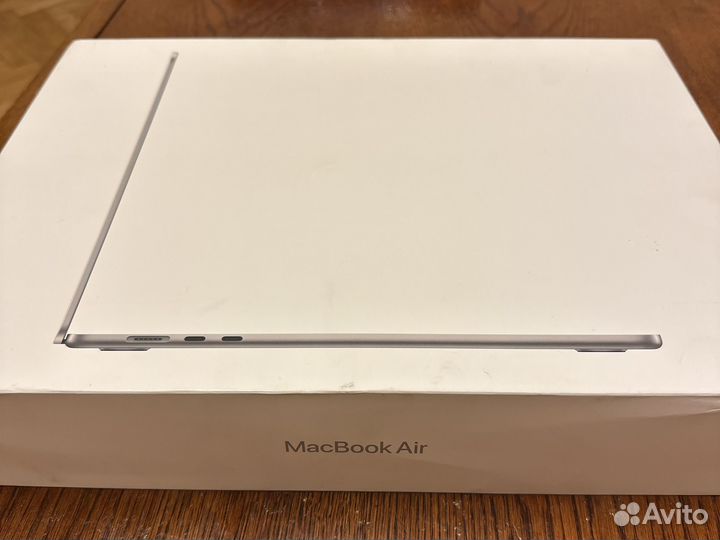 Macbook air 15 m2 256