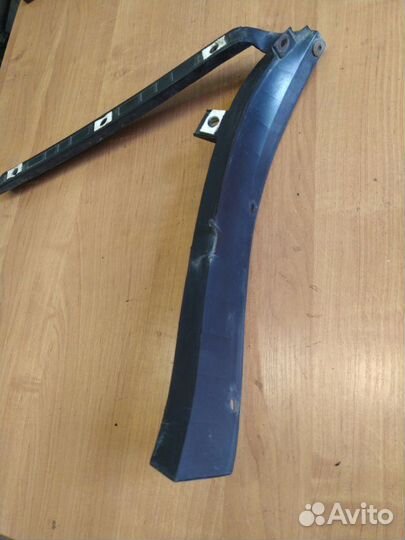 Направляющая бампера (кронштейн) задняя левая