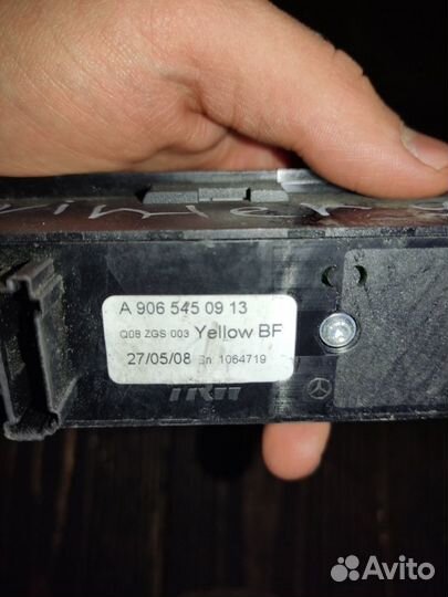 Кнопка стеклоподъемника перед прав Sprinter 906