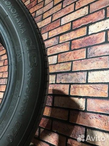 Yokohama dB Decibel E70D 215/55 R17