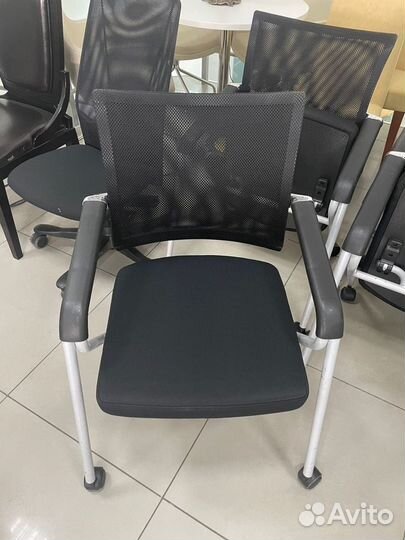 Офисное кресло Dauphin (Германия)