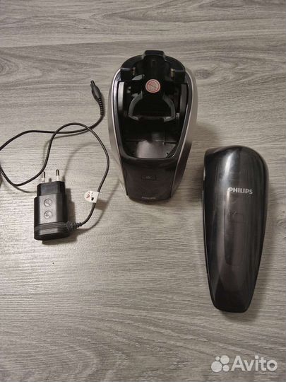 Бритва Philips RQ1062