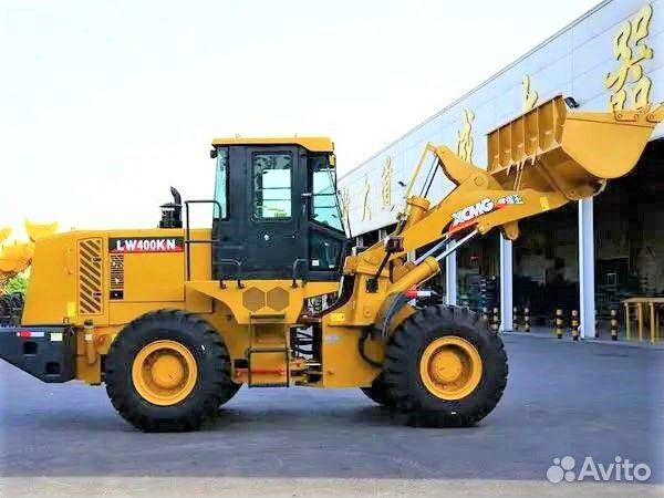 Фронтальный погрузчик XCMG XC948, 2023