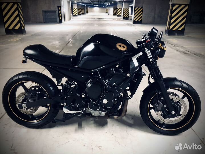 Yamaha Cafe Racer FZ6