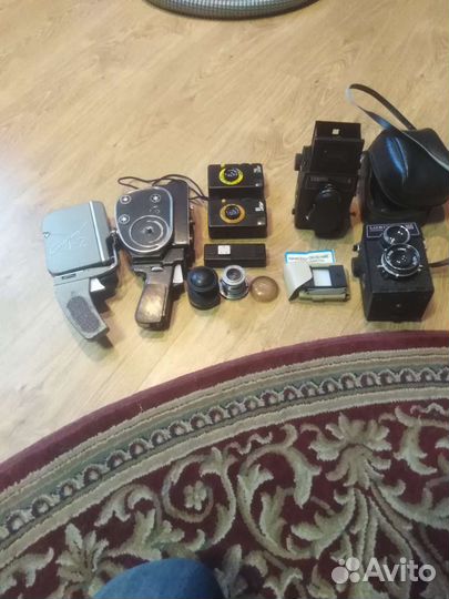 Пленочный фотоаппарат и камера