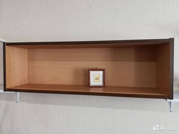 Полка настенная