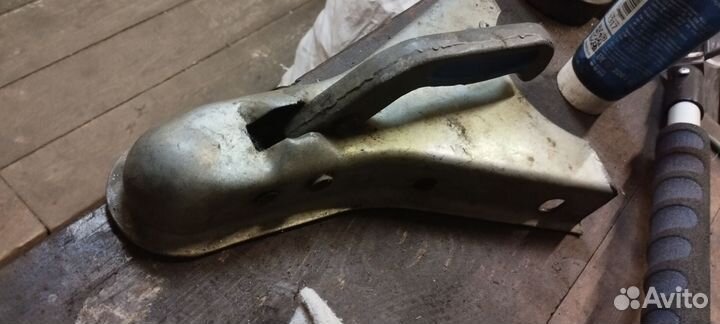 Сцепной замок прицепа ммз и кмз