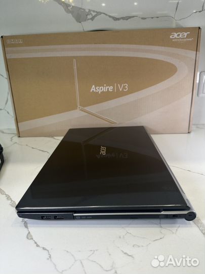 Ноутбук Acer Aspire V3-571G (Intel i5-3230M) 15.6