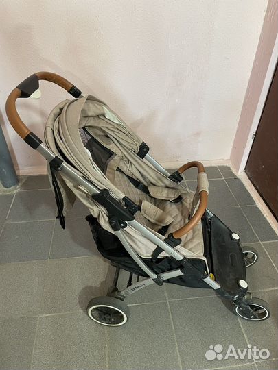 Коляска прогулочная Dearest А9