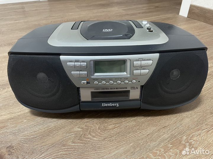 Магнитофон Elenberg