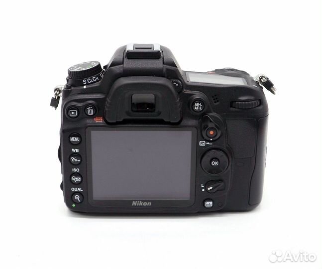 Nikon D7000 body (пробег 13580 кадров)