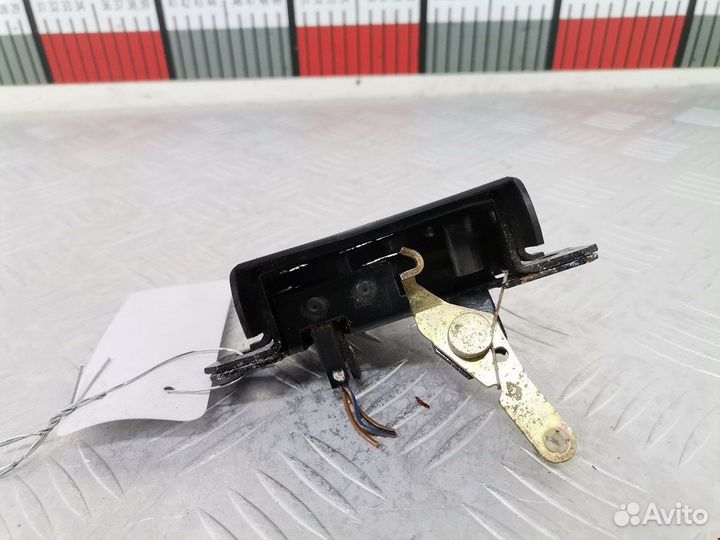 Замок крышки багажника для Volkswagen Golf 4