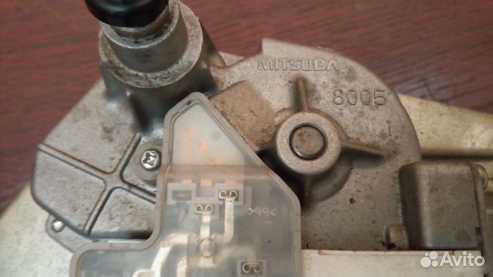 Моторчик стеклоочистителя задний Infiniti Nissan