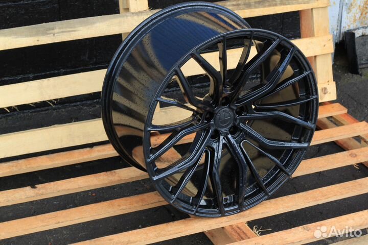 Кованые диски GT Forged R22 на BMW X5 X6 X7